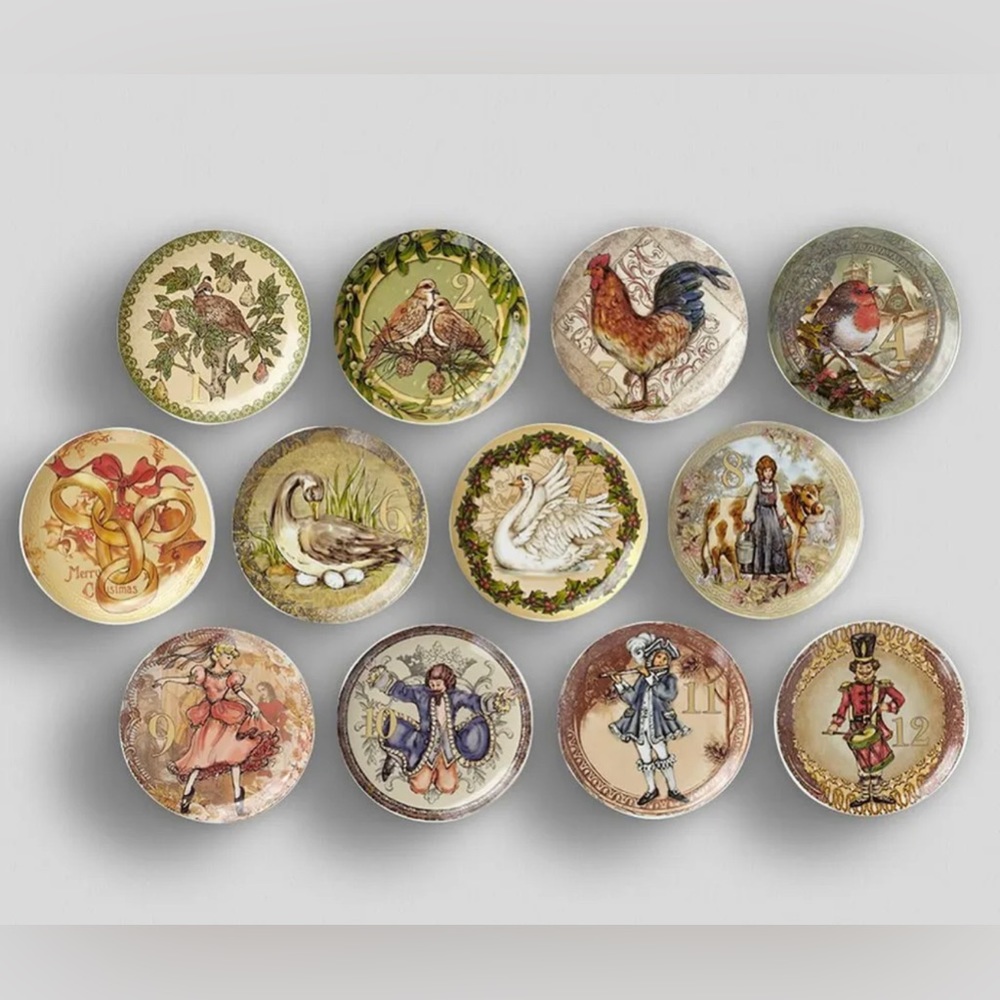 🎄POTTERY BARN CHRISTMAS PLATES🎄